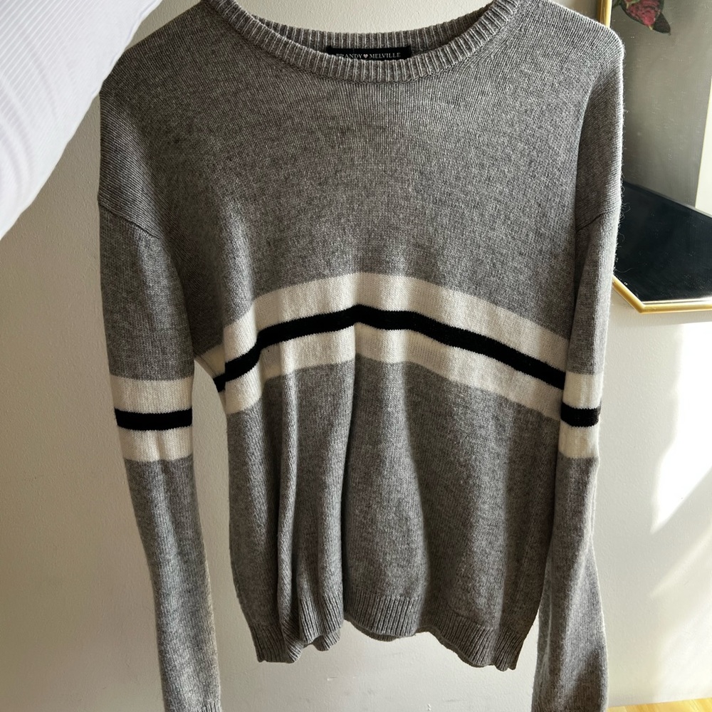 Brandy Melville cute grey striped sweater